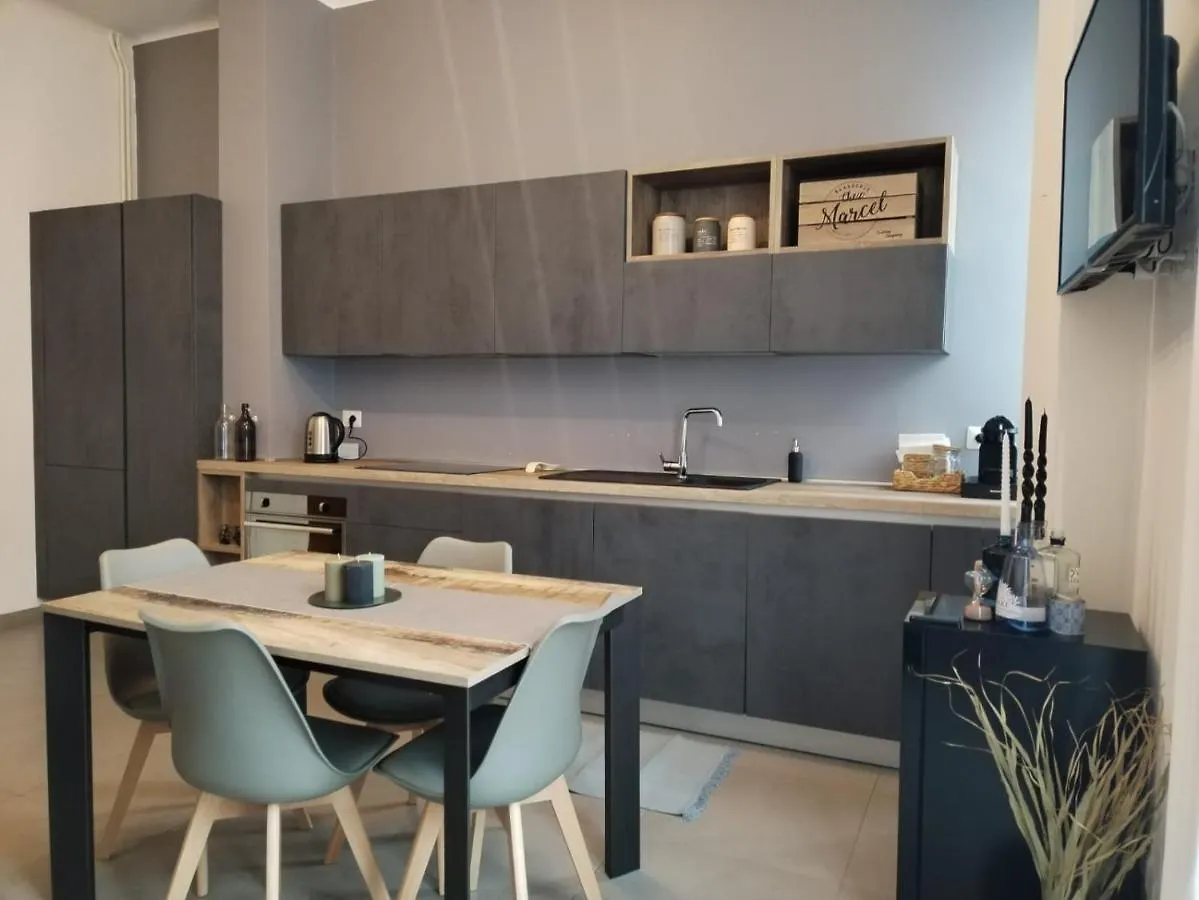 Zuretti - Central Station Milano Daire